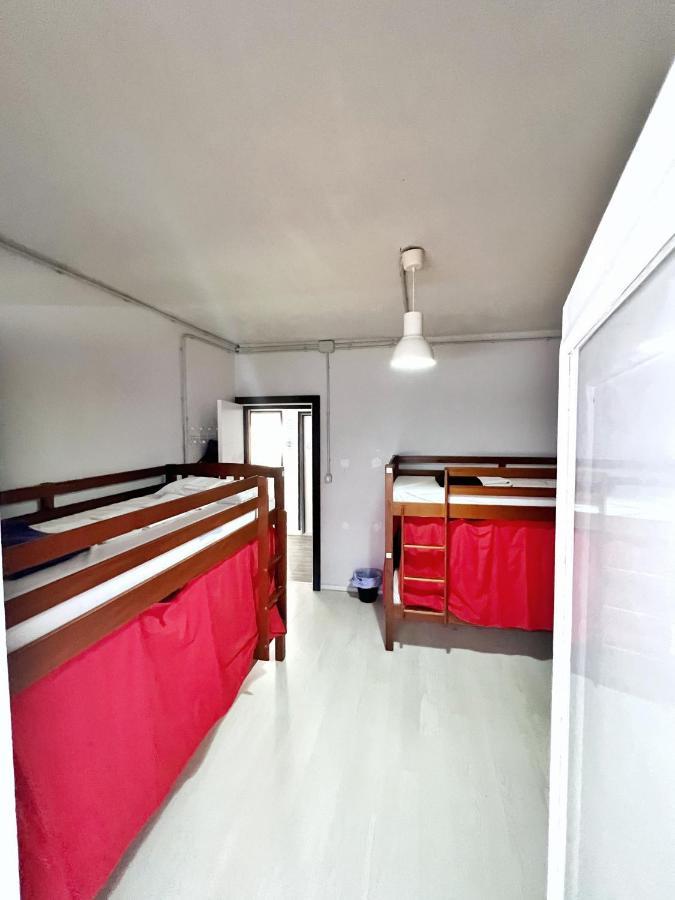 Bed 6-Bed Mixed Dormitory Room