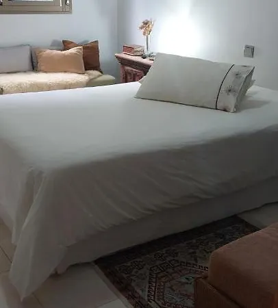 Cozy Room Near Las Teresitas Beach-2
